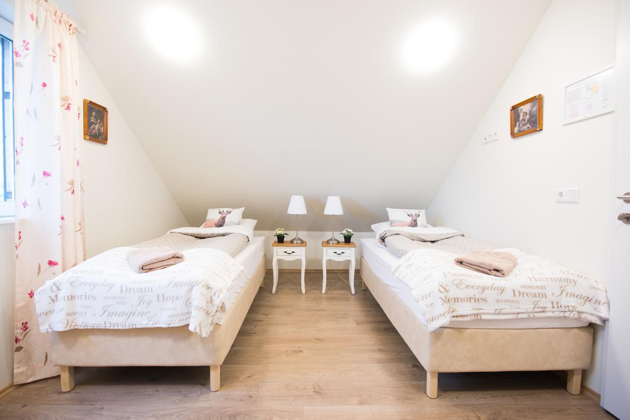 Guesthouse Grund Grindavík Εξωτερικό φωτογραφία